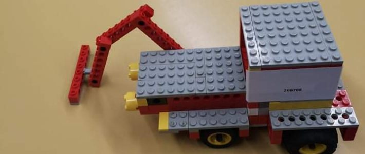 Državno tekmovanje iz konstruktorstva in tehnologije obdelav (Lego DACTA)