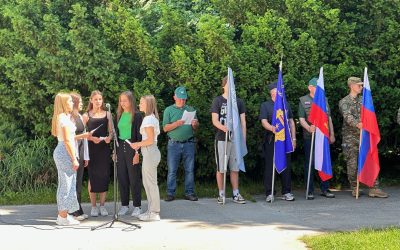 Tradicionalni pohod ob spominskih obeležjih v Murski Soboti